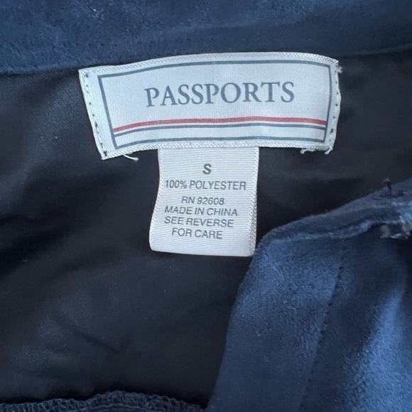 PASSPORTS Women’s Navy Blue Faux Suede Blouse Size Small - Picture 4 of 4